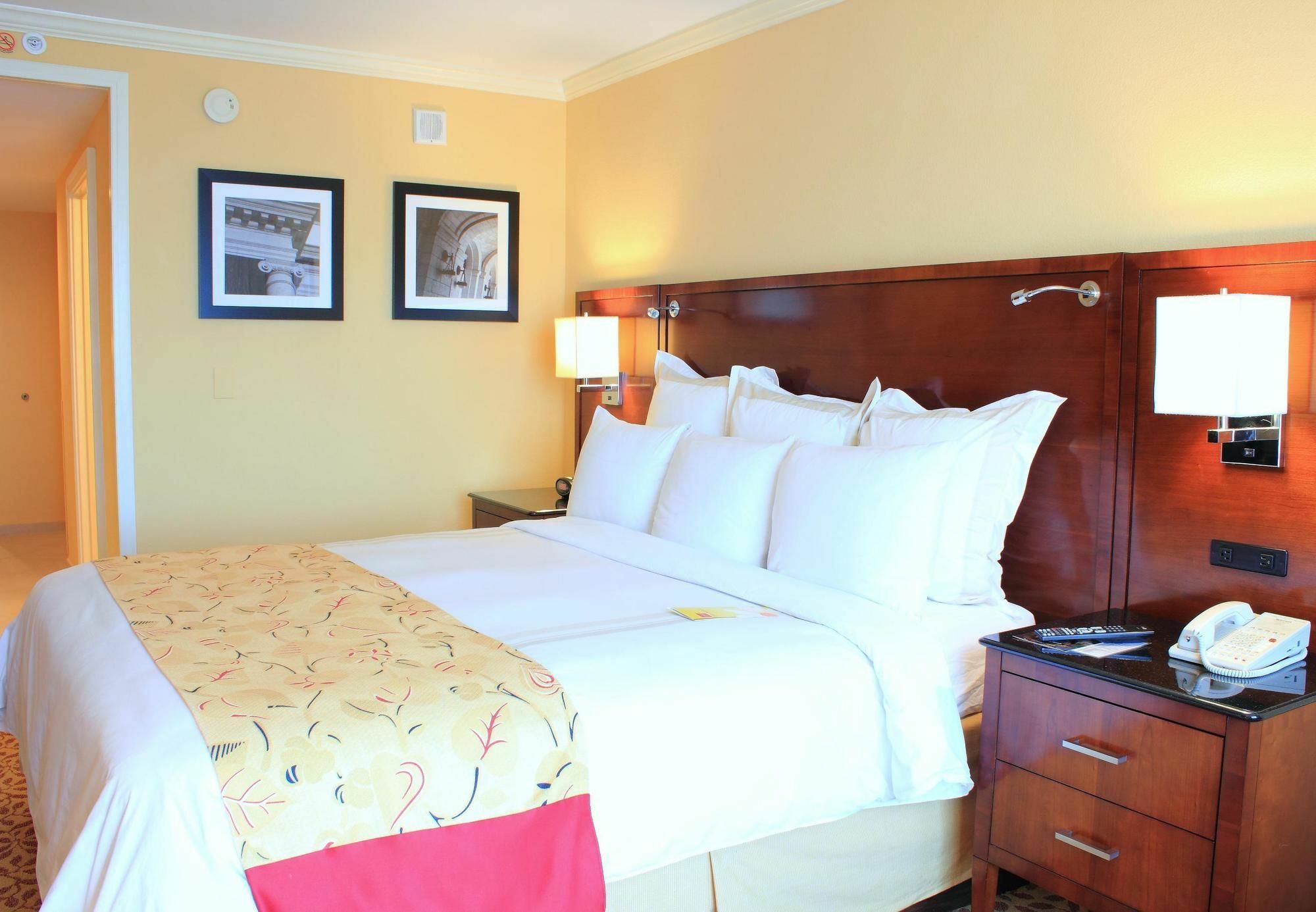 St. Petersburg Marriott Clearwater Hotell Exteriör bild